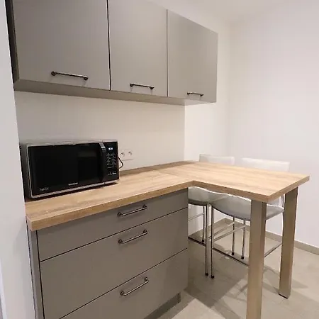 T2 Agosta-porticcio- Plage à 50m- Parking Gratuit * Porticcio (Corsica)