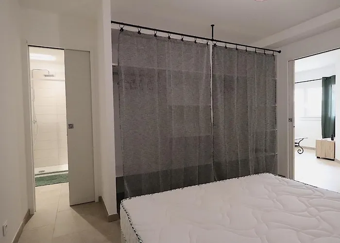 T2 Agosta-porticcio- Plage A 50m- Wifi Et Parking Gratuit Porticcio (Corsica)